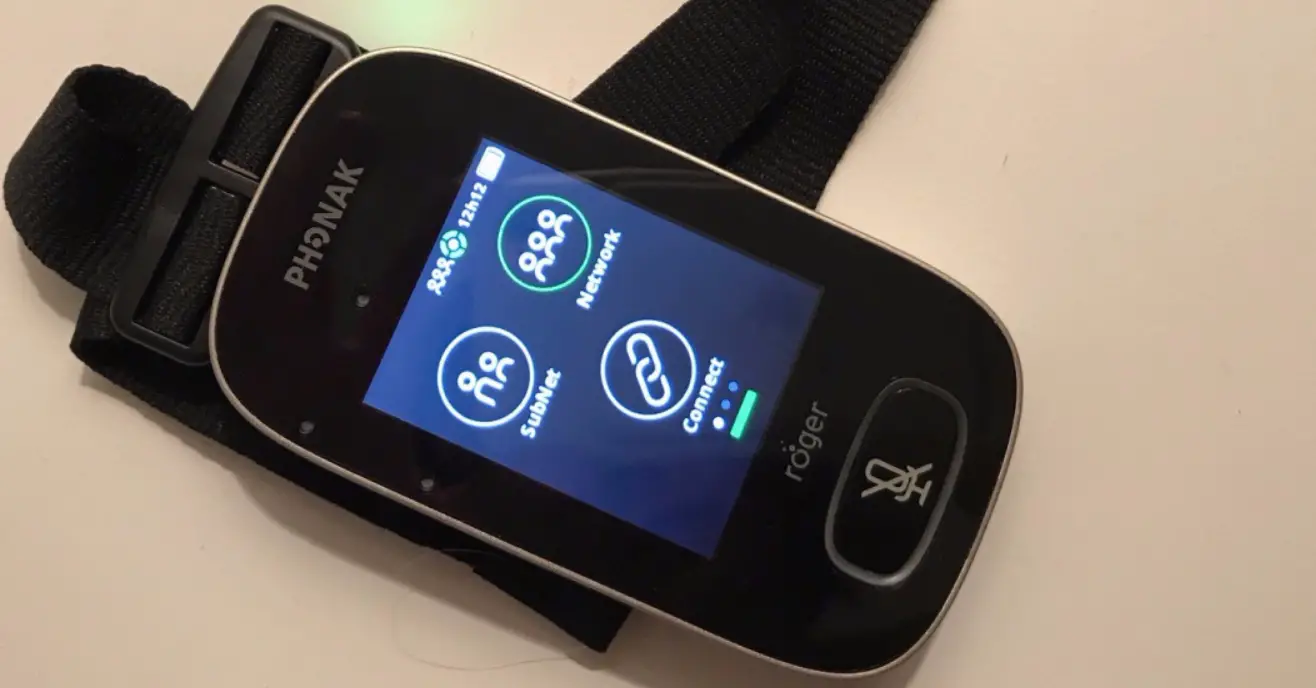 Phonak Roger Touchscreen Mic Assistive Listening Devices User Guide