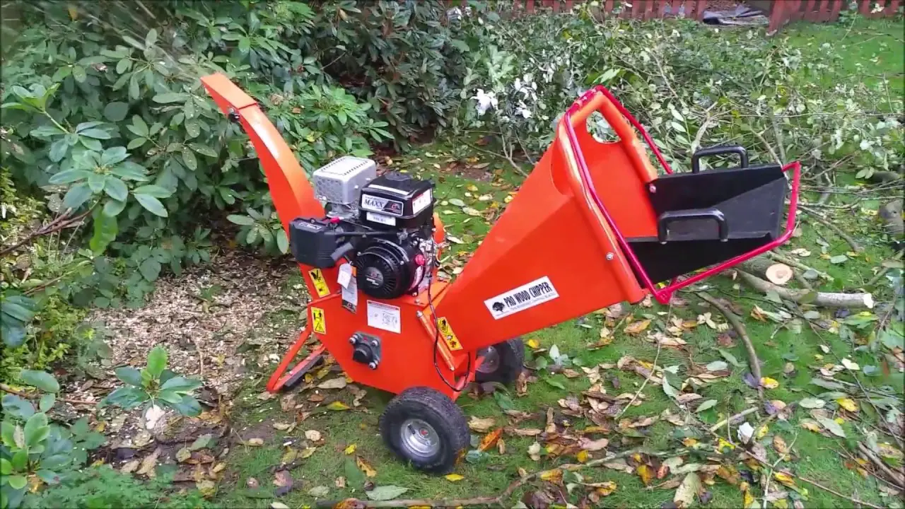 Chip700l Cobra Petrol Chipper Owner's Manual