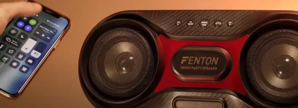 Fenton Sbs80 Partyspeaker Instruction Manual Fenton Sbs80 Partyspeaker Instruction Manual