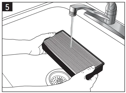 Honeywell HFD280 Series Air Genius Compact-CLEANING
