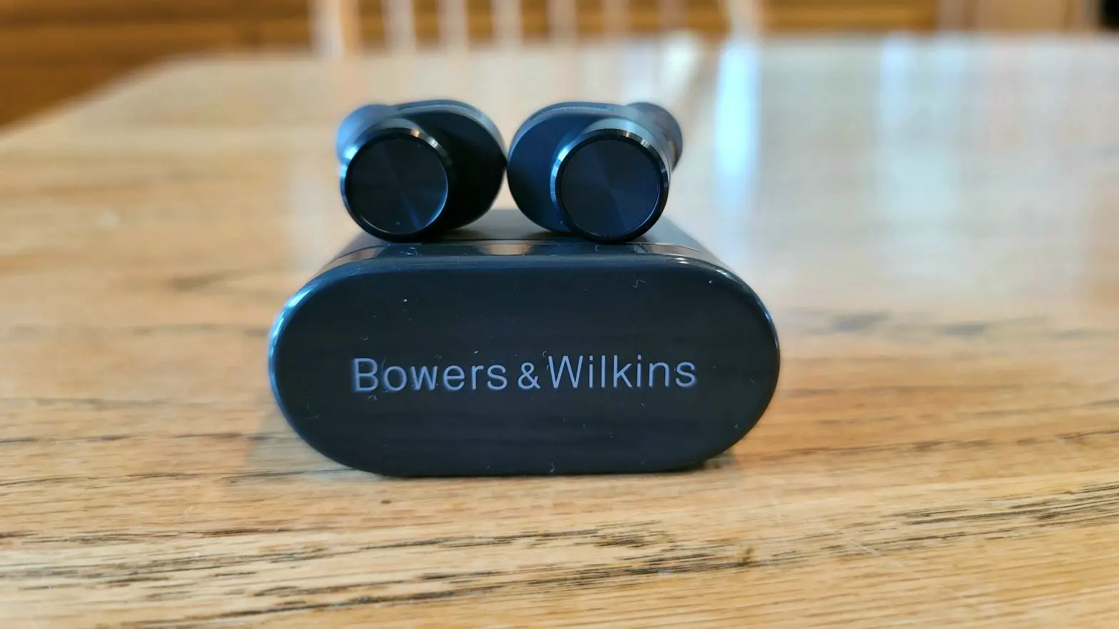 Bowers And Wilkins Pi5 Wireless Headphones User Guide Bowers And Wilkins Pi5 Wireless Headphones User Guide