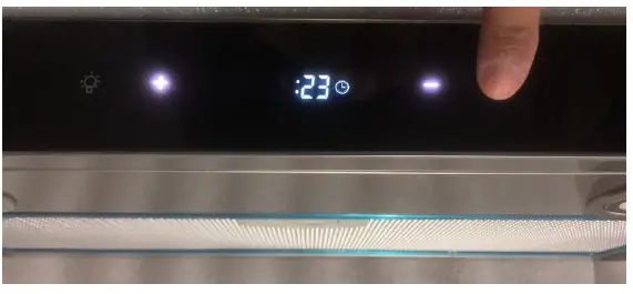 AUSSIE-TRAVELLER-RV-Rangehood-Surface-Mount-530mm-Wide-fig-11