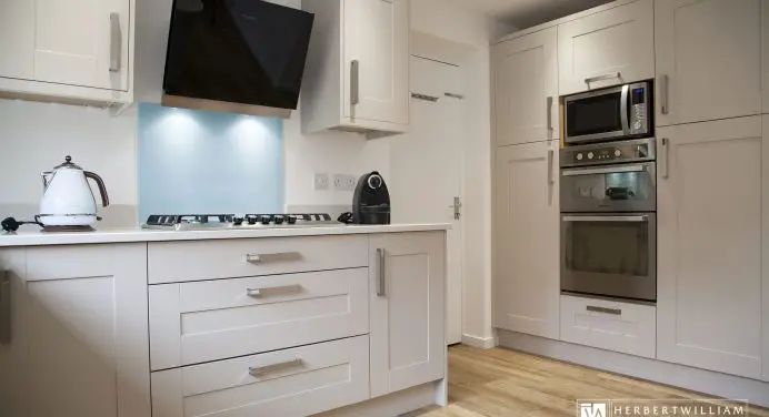 Neue Cmh601ss Chimney Hood User Manual