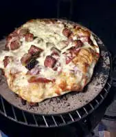 OZpig Oven-Smoker Owner's Pizza 1