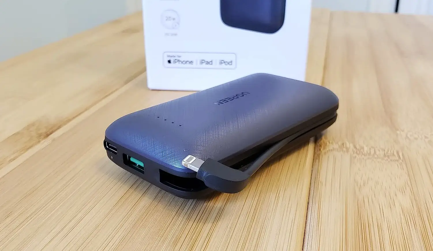 Ugreen Pb172 Power Bank 10000mah Lightning Cable User Manual