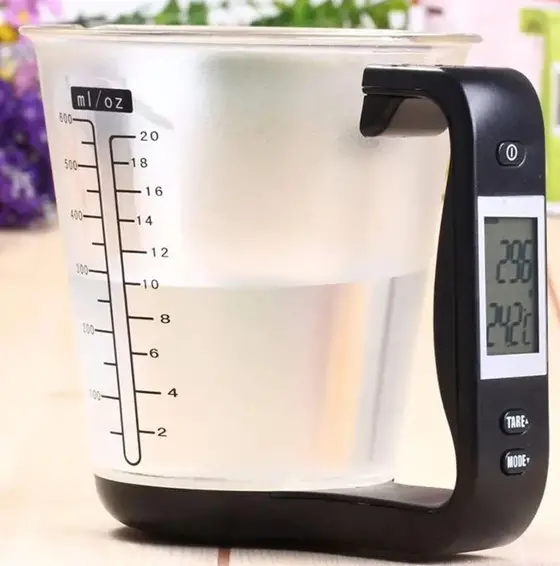 SHARPER-IMAGE-208082-Smart-Measuring-Cup-PRODUCT