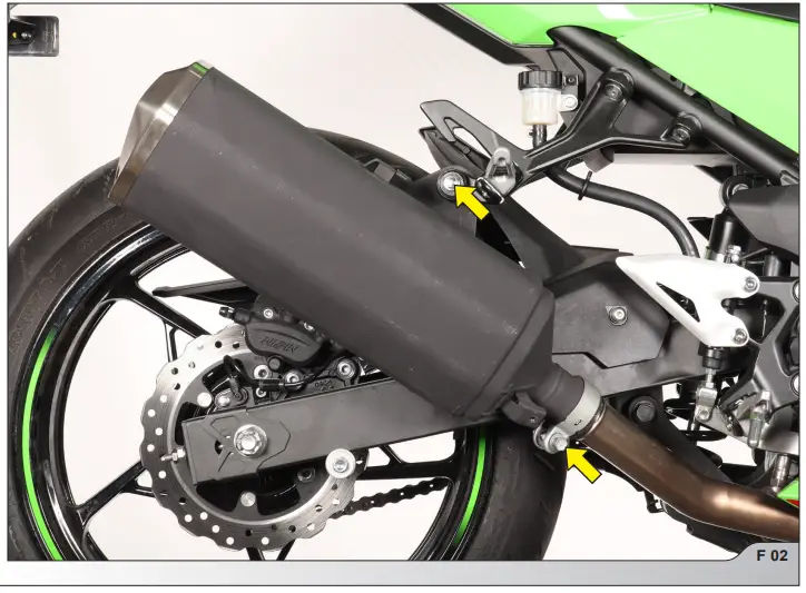 AKRAPOVIC Kawasaki Ninja 400 Homologated Slip-On Exhaust - Fig3