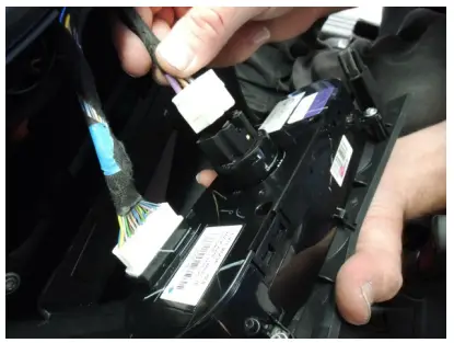 POLARIS GPS BT50 Luxx Wireless Carplay - Plug the air conditioning