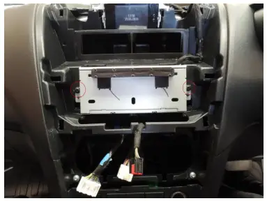 POLARIS GPS BT50 Luxx Wireless Carplay - Unplug harness 6