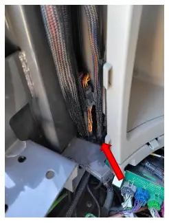 AGRA-GPS-CLAAS-JD-Bridge-for-Lexion-8800-FIG-11