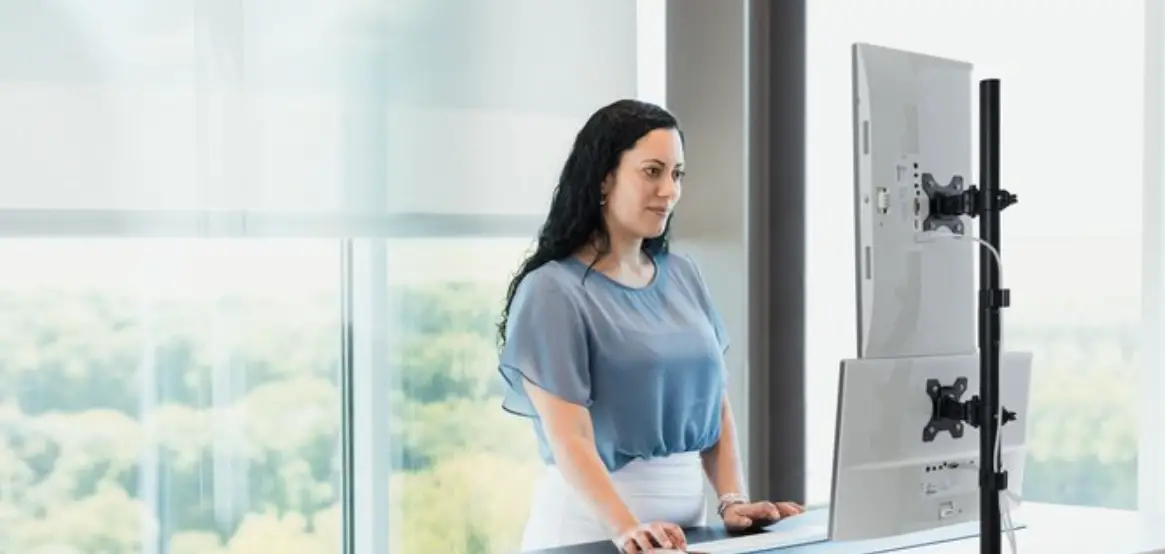 Kensington K53802ww Vertical Stacking Dual Monitor Arm Instruction Manual Kensington K53802ww Vertical Stacking Dual Monitor Arm Instruction Manual