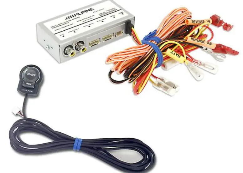 ALPINE-KCX-C2600B-Universal-2-Camera-Switcher-product-image