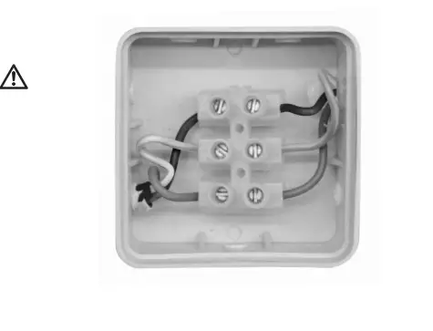 HORNBACH 10464602 Semi-Cassette Awning Motorised FIG 10