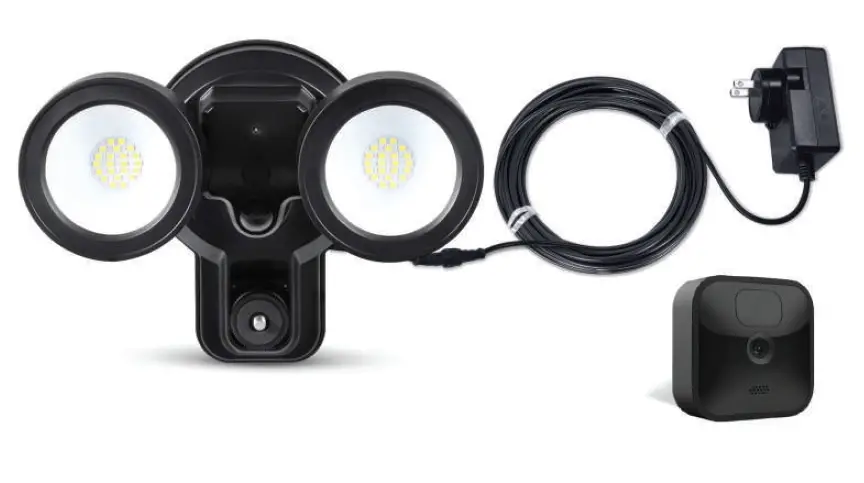 WASSERSTEIN-XT2 3-in-1-Wired-Floodlight-fig- (3)