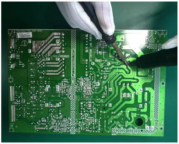 Dell P4317Q Monitor Teardown-absorber1