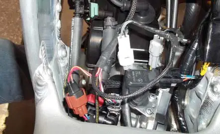 DYNOJET PC6 17045 Power Commander 6 - INSTALLING THE POWER COMMANDER 5