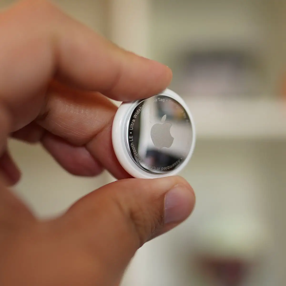 Apple A2187 Airtag Safety