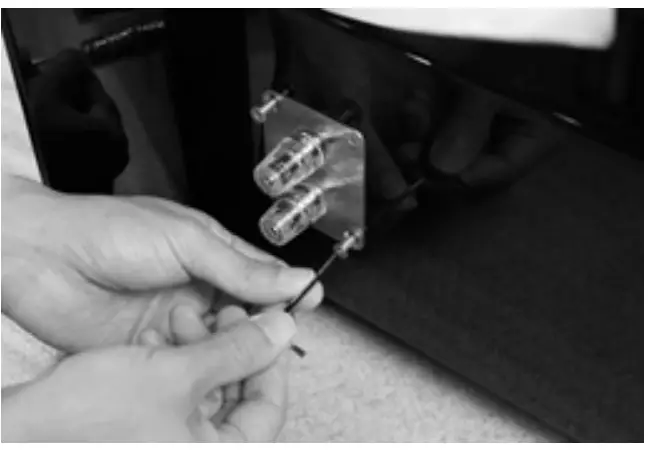 SB ACOUSTICS Sasandu 3 Way Floor Standing Speaker - damping part 2