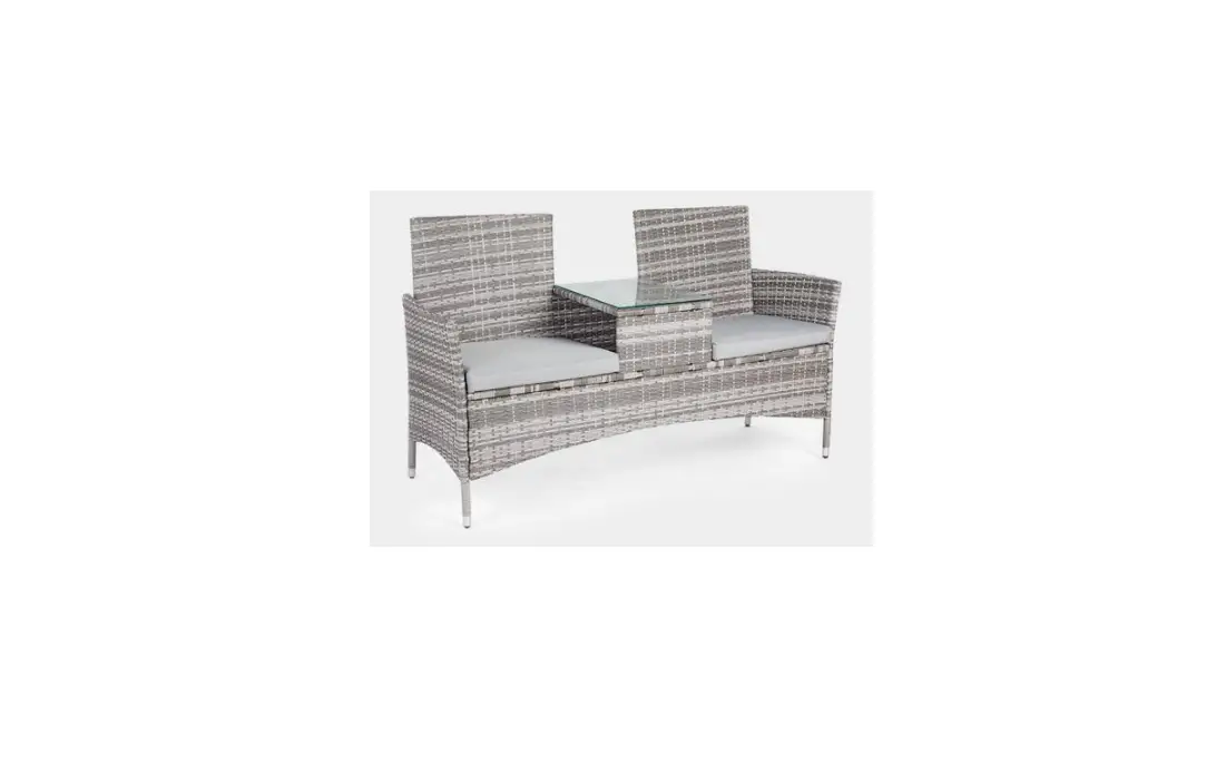 Vonhaus 2522041 Rattan Loveseat Instruction Manual Vonhaus 2522041 Rattan Loveseat Instruction Manual