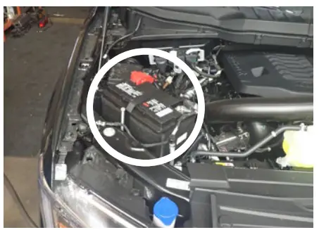 CURT 16688 Q24 5th Wheel Slider Hitch - Step 1