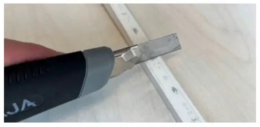 OSRAM LINEARlight Flex Diffuse LED Strip - Use a box cutter to cut the LFD module