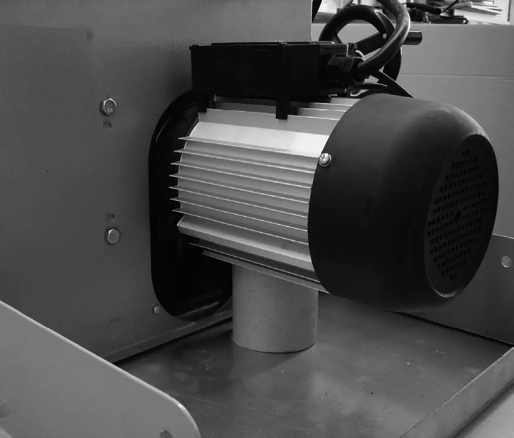 MEEC TOOLS 004665 Bench Ripsaw fig 1