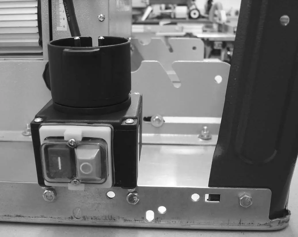 MEEC TOOLS 004665 Bench Ripsaw fig 3