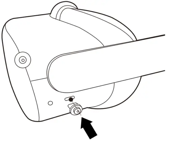 INSIGNIA NS Q2CS Charging Dock for Oculus Quest 2 - FIG 5