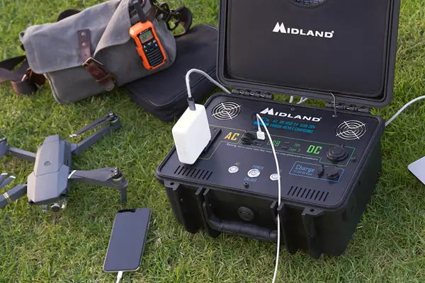 Midland Portable Power Station User Manual