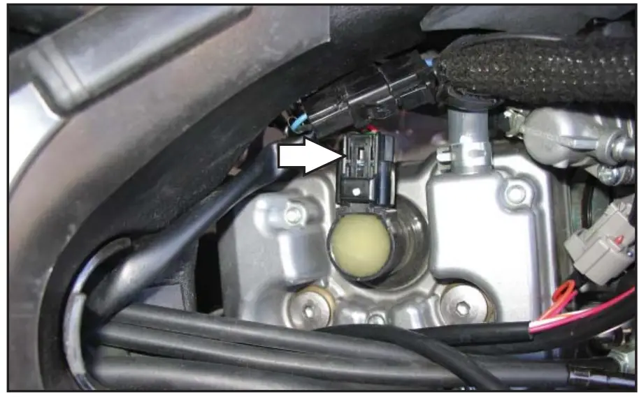 Power Commander 6 Yamaha WR250R Installing The Power Commander 6