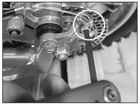 Razor MX500 Brake Caliper Front and Back - Required Tools - Step 2