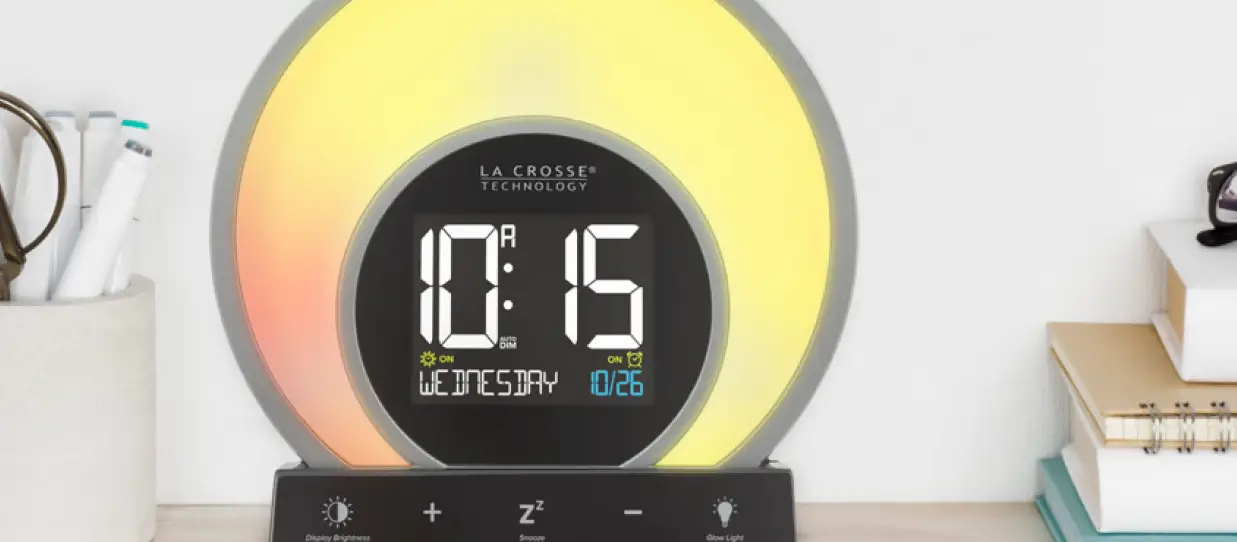 La Crosse Technology W74146 Soluna Light Alarm Clock User Guide