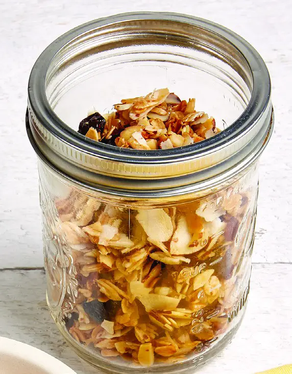 tristar-powerxl-k50701-dehyrdation-recipes- ALMOND GRANOLA