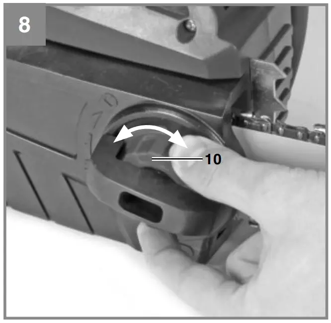 Tensioning the saw chain