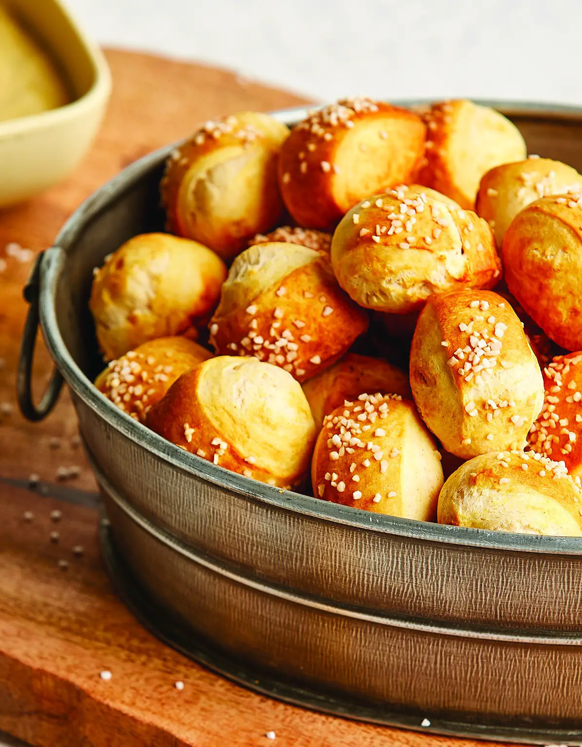 tristar-powerxl-k50701-fried-food-recipes- Pretzel Bites