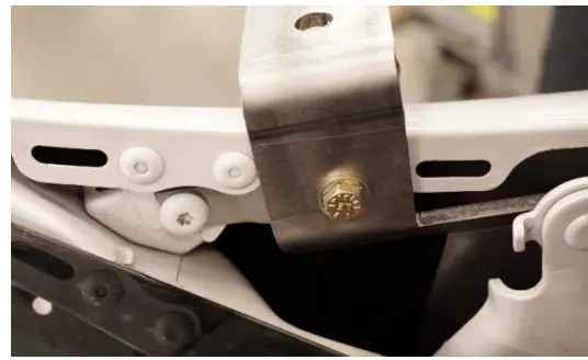 SDHQ 70 1206 G4 Silverado Sierra A Pillar Light Mounts - Driver Side5