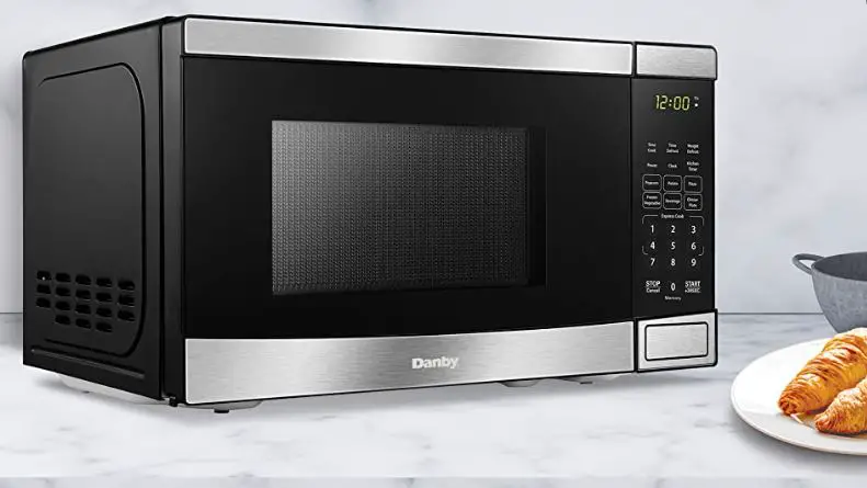 Danby Ddmw1125bbs Designer Countertop Microwave Owner's Manual Danby Ddmw1125bbs Designer Countertop Microwave Owner's Manual