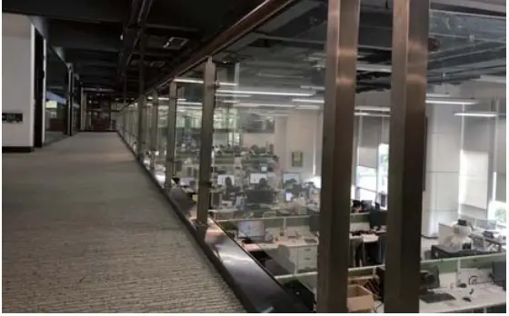 GFAI DE1230D005F4 Food Delivery Robot - shwn below3