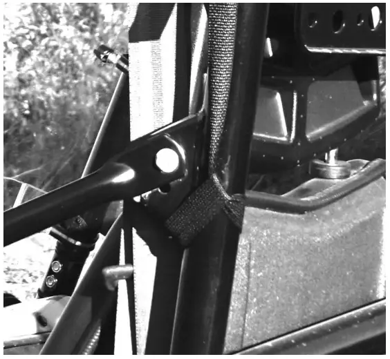 FALCON RIDGE CF-19-Z-FC04 2019 and Newer CF Moto Z Force 800 1000 Full Cab-fig10