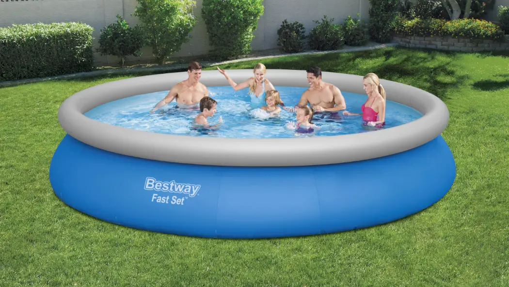 Bestway 57313 Fast Set Inflatable Round Ring Pool Set Owner's Manual Bestway 57313 Fast Set Inflatable Round Ring Pool Set Owner's Manual