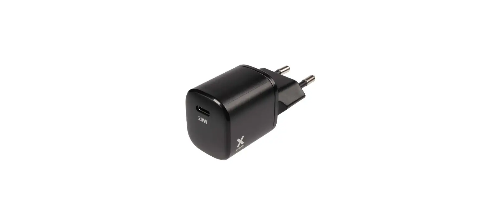 Xtorm Xa121 Nano 20w Ac Nano Adapter User Manual