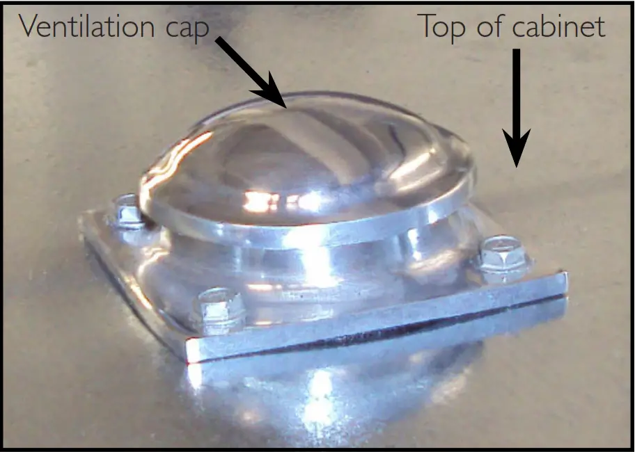 true STR1HPT 1S 1S Solid Swing Door Insulated Pass Thru Heated Holding Cabinet - Figure 8
