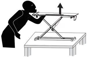 Mounting and Using the Desk