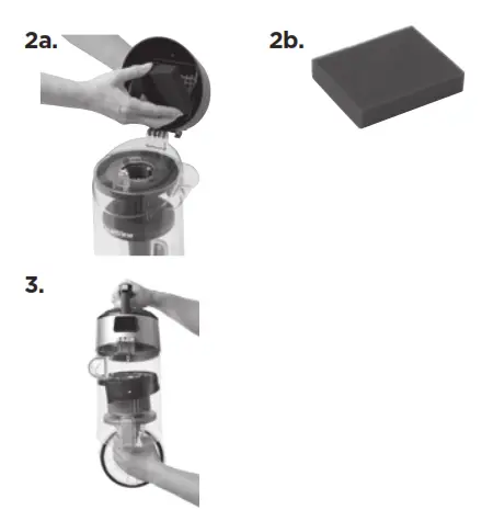 Cleaning the pre-motor filter and inner cyclone