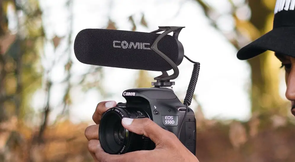 Comica Cvm-v30 Lite Super Cardioid Condenser Lite Microphone User Manual Comica Cvm-v30 Lite Super Cardioid Condenser Lite Microphone User Manual