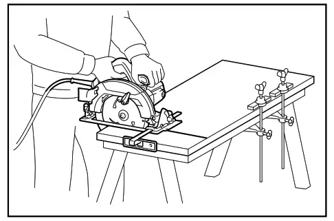 makita HS7611 Circular Saw - 7