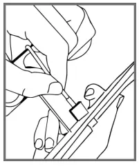 MONOPRICE-P-N-43795-3-in-1-Magnetic-Wireless-Charging-Stand- (5)