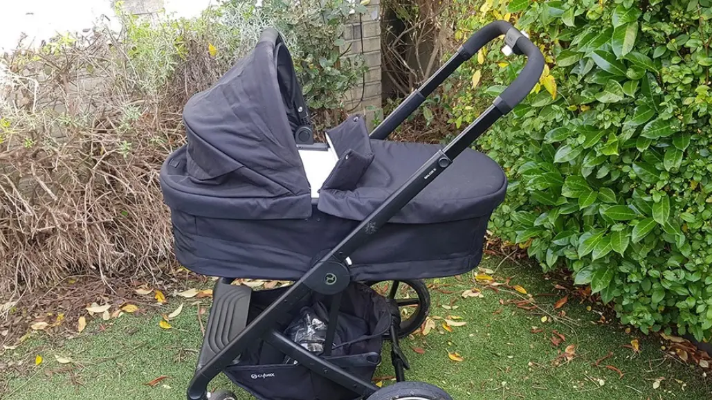 Cybex Cy 171 Balios S Lux Travel System User Manual Cybex Cy 171 Balios S Lux Travel System User Manual