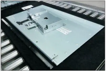 DELL S2721HN 27 inch Monitor User Guide - Take 1pcs front bezel