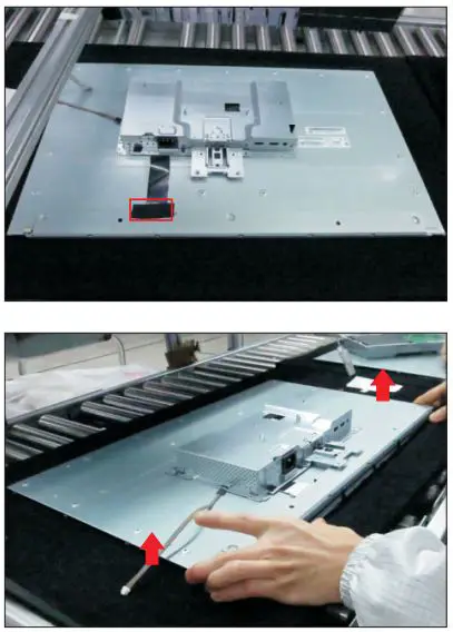 DELL S2721HN 27 inch Monitor User Guide - Tear off the tape